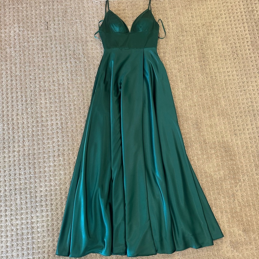 Val Stefani Emerald Green Prom Dress